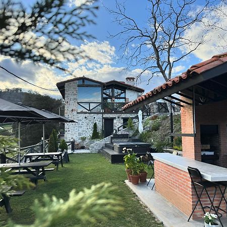 Apartamentos Picabel Onís Kültér fotó