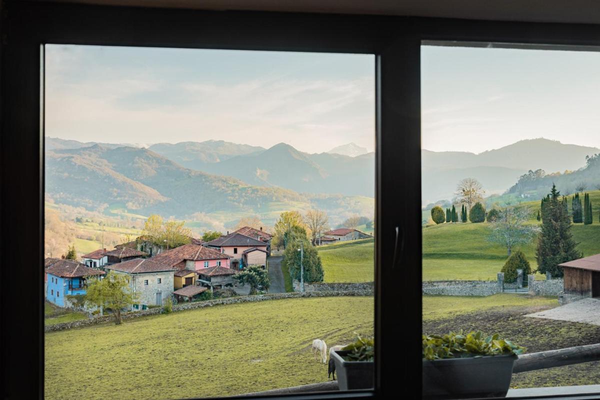 Apartamentos Picabel Onís Kültér fotó