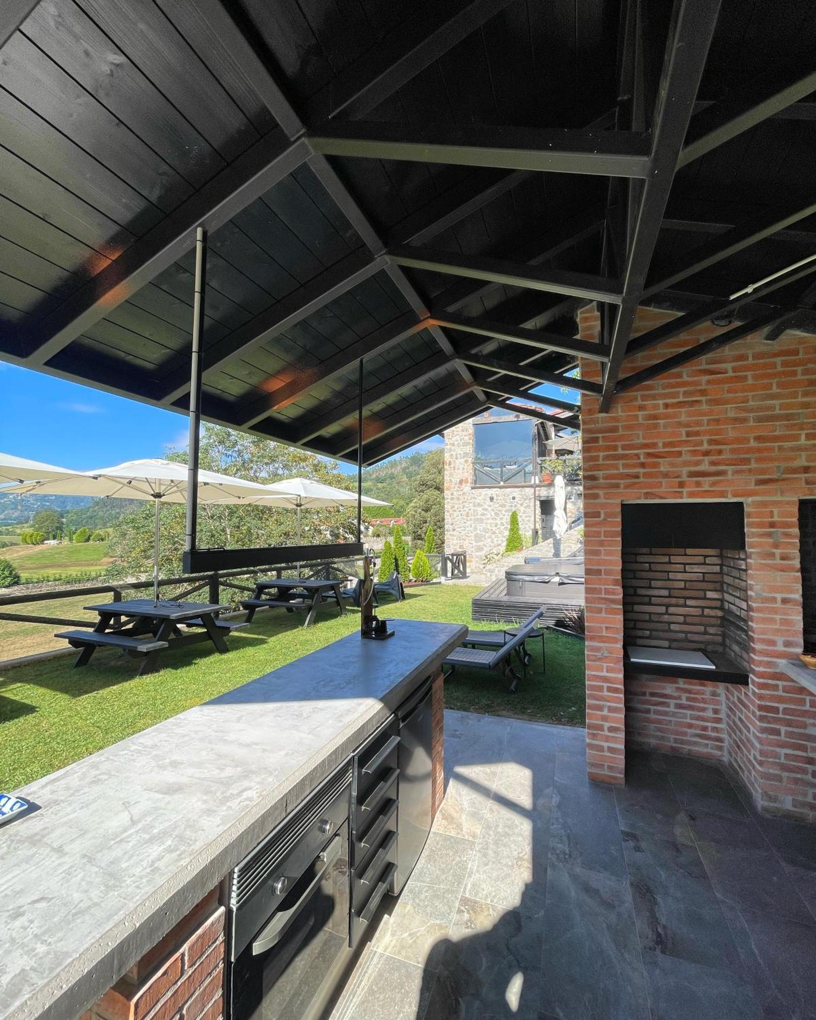 Apartamentos Picabel Onís Kültér fotó